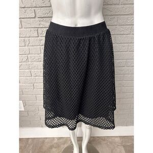 Metrowear Women Black Netted Overlay Mini Skirt Size PXL